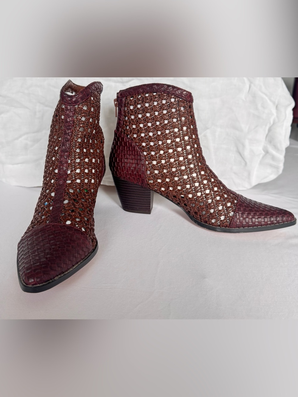 Matisse Caught Up Woven Pointed Toe Ankle Boot Size 9.5 Womans